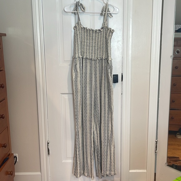 Anthropologie Kalaupapa Jumpsuit - Medium - Picture 5 of 7